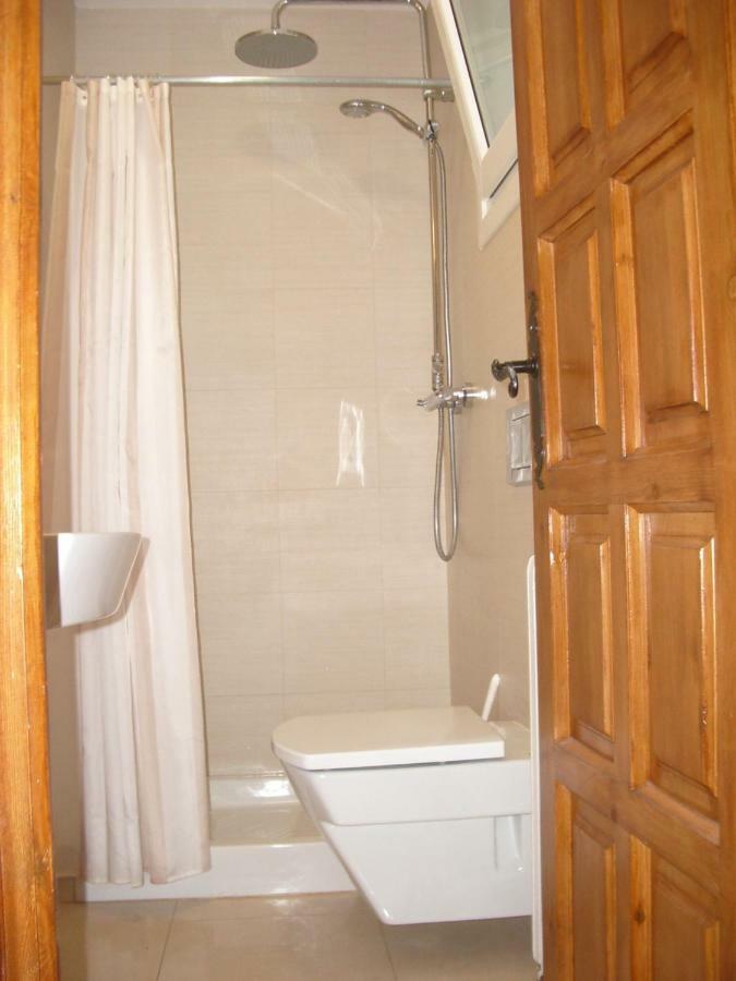 Habitacion En Tamariu Kültér fotó